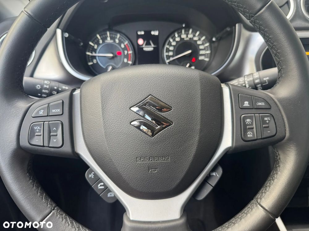 Suzuki Vitara 1.4 Boosterjet mHEV Premium Plus 2WD - 9
