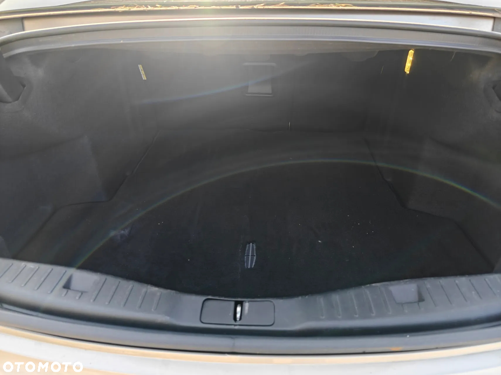 Lincoln MKZ - 7