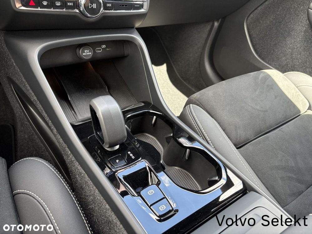 Volvo XC 40 - 16