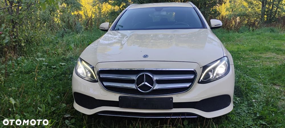 Mercedes-Benz Klasa E 200 d 9G-TRONIC - 2
