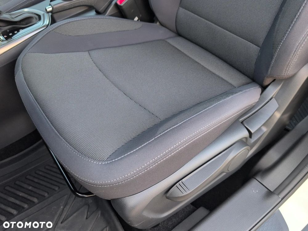 SsangYong/KGM Tivoli Grand 1.5 T-GDI Adventure - 13