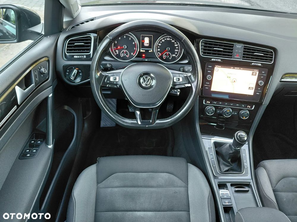 Volkswagen Golf 1.4 TSI BMT Highline - 5