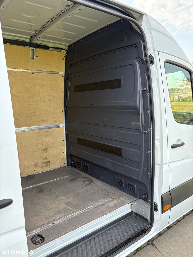 Mercedes-Benz Sprinter 316 - 24