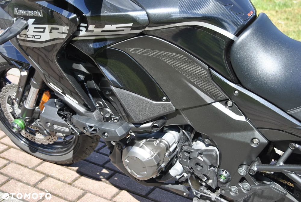 Kawasaki Versys 1000 - 18