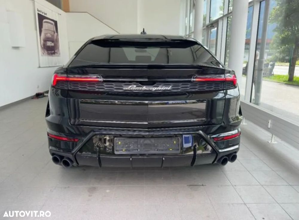Lamborghini URUS - 3