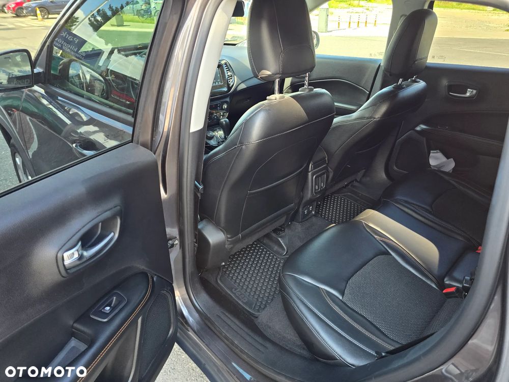 Jeep Compass 1.4 TMair Limited 4WD S&S - 17