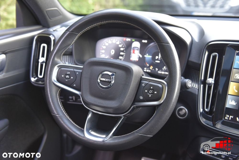 Volvo XC 40 - 23