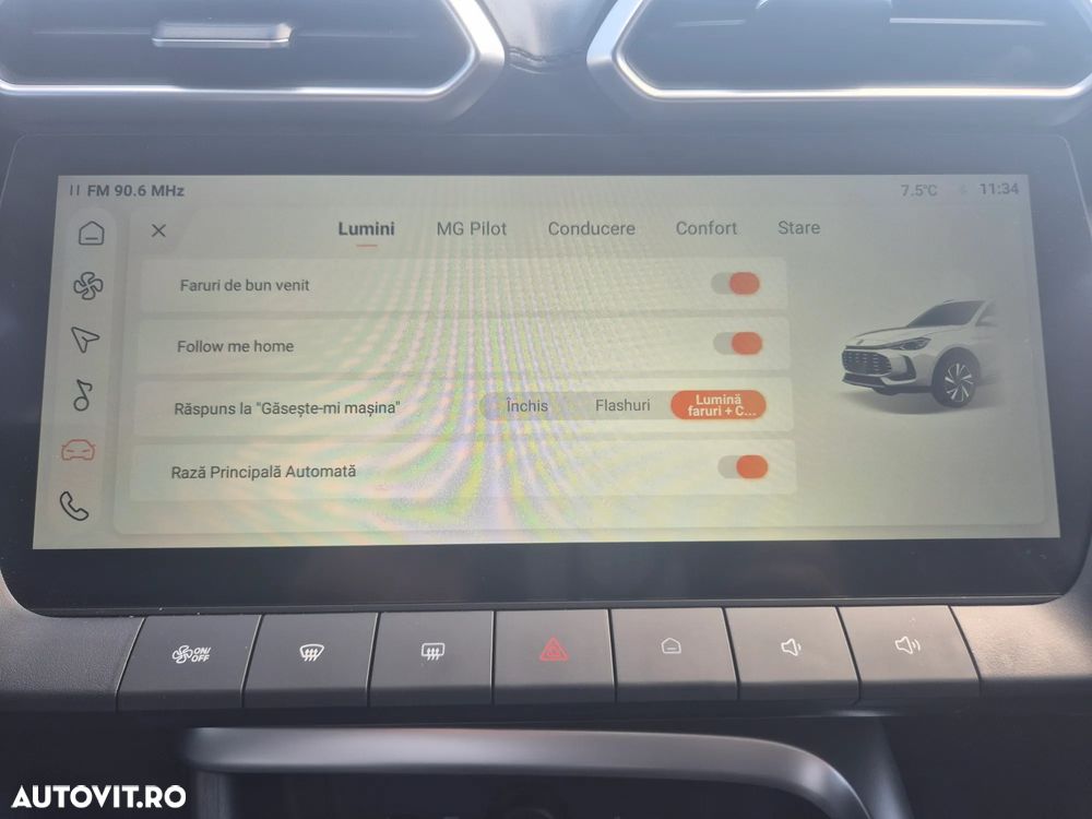 MG ZS HEV 1.5 GSI AT Exclusive - 27