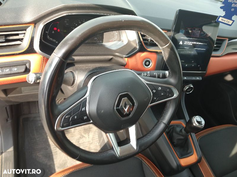 Renault Captur - 17