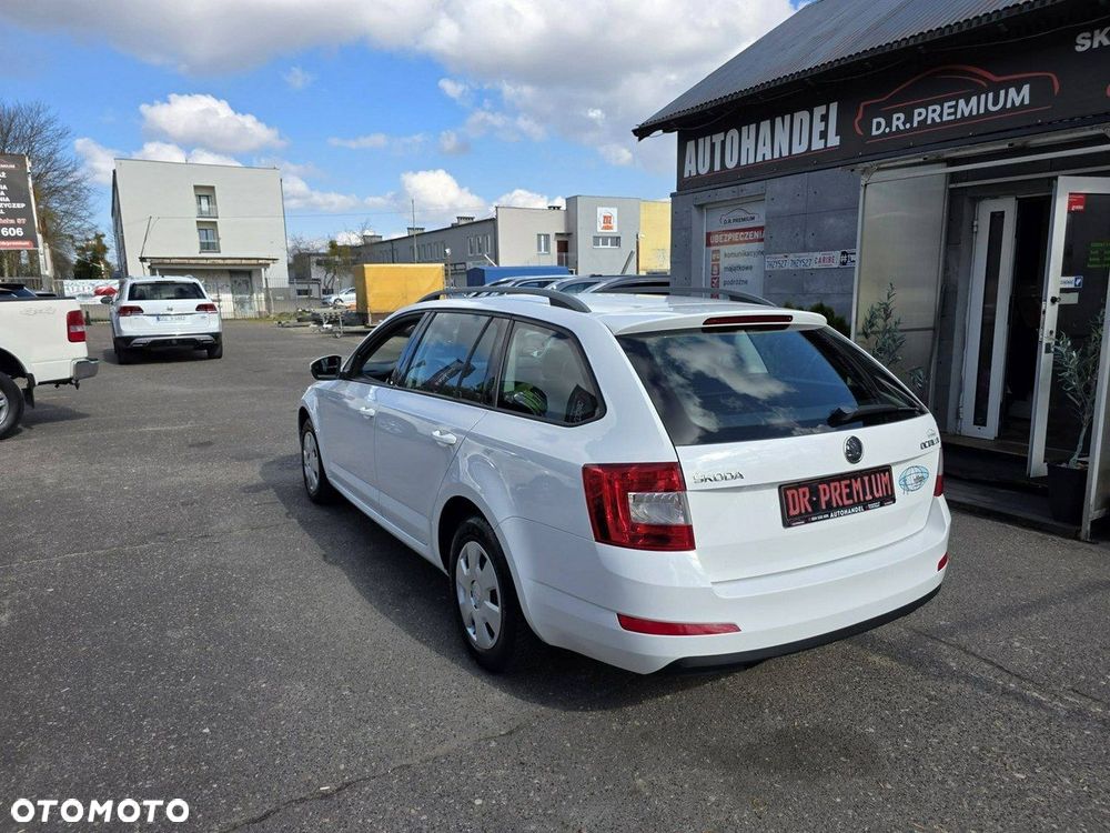 Skoda Octavia 1.6 TDI DPF Fun - 5