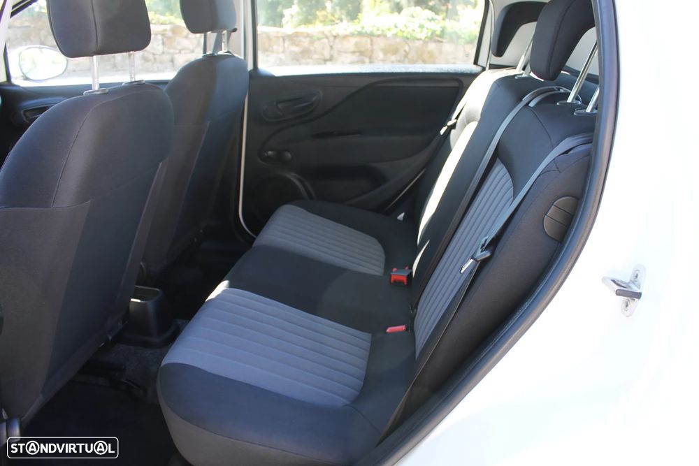 Fiat Punto - 16