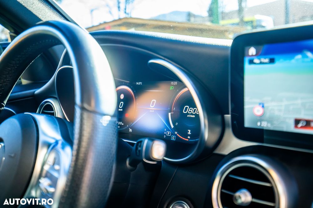 Mercedes-Benz GLC Coupe 300 d 4Matic 9G-TRONIC AMG Line Plus - 21