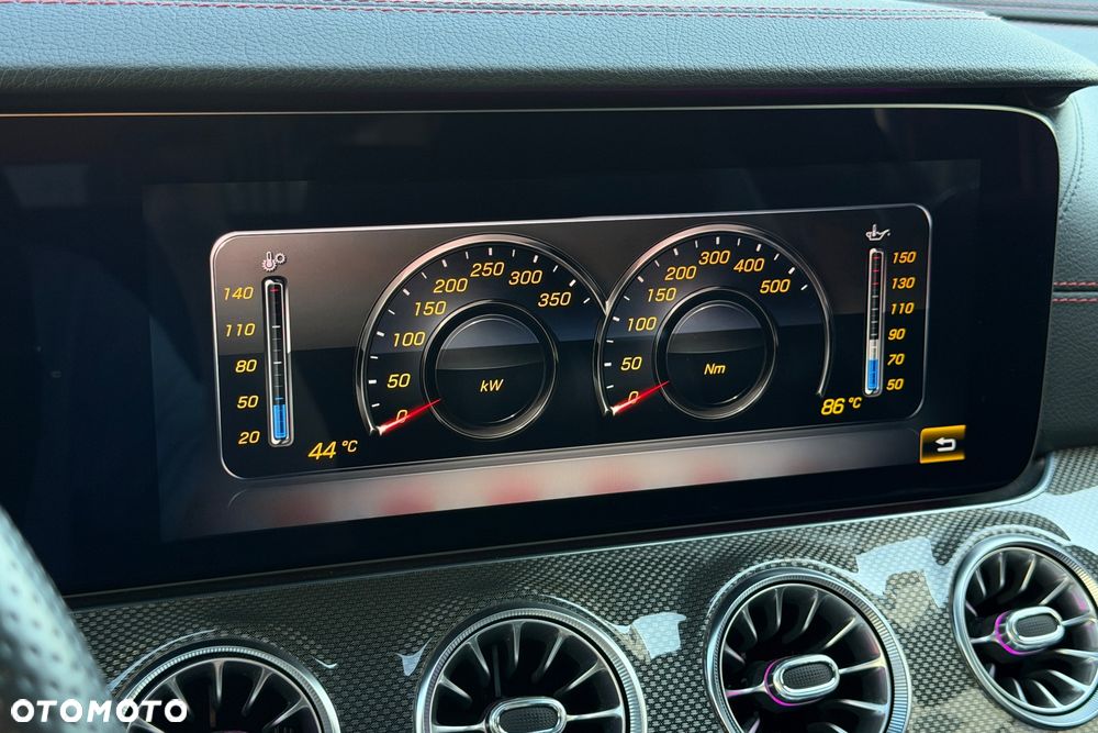 Mercedes-Benz Klasa E AMG 53 4-Matic+ 9G-TRONIC - 32