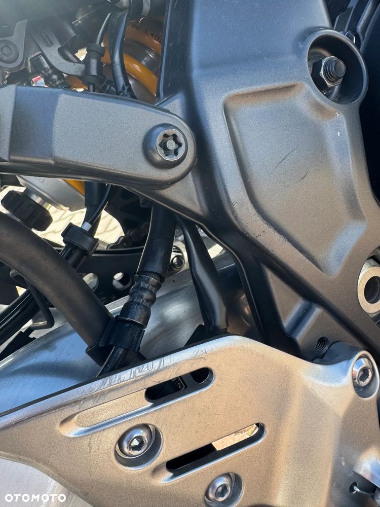 Yamaha MT - 10