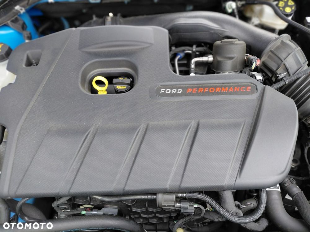 Ford Focus 2.3 EcoBoost ST X Edition - 35