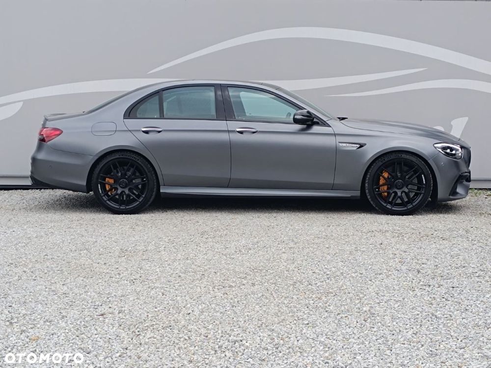 Mercedes-Benz Klasa E AMG 63 S 4-Matic+ - 22