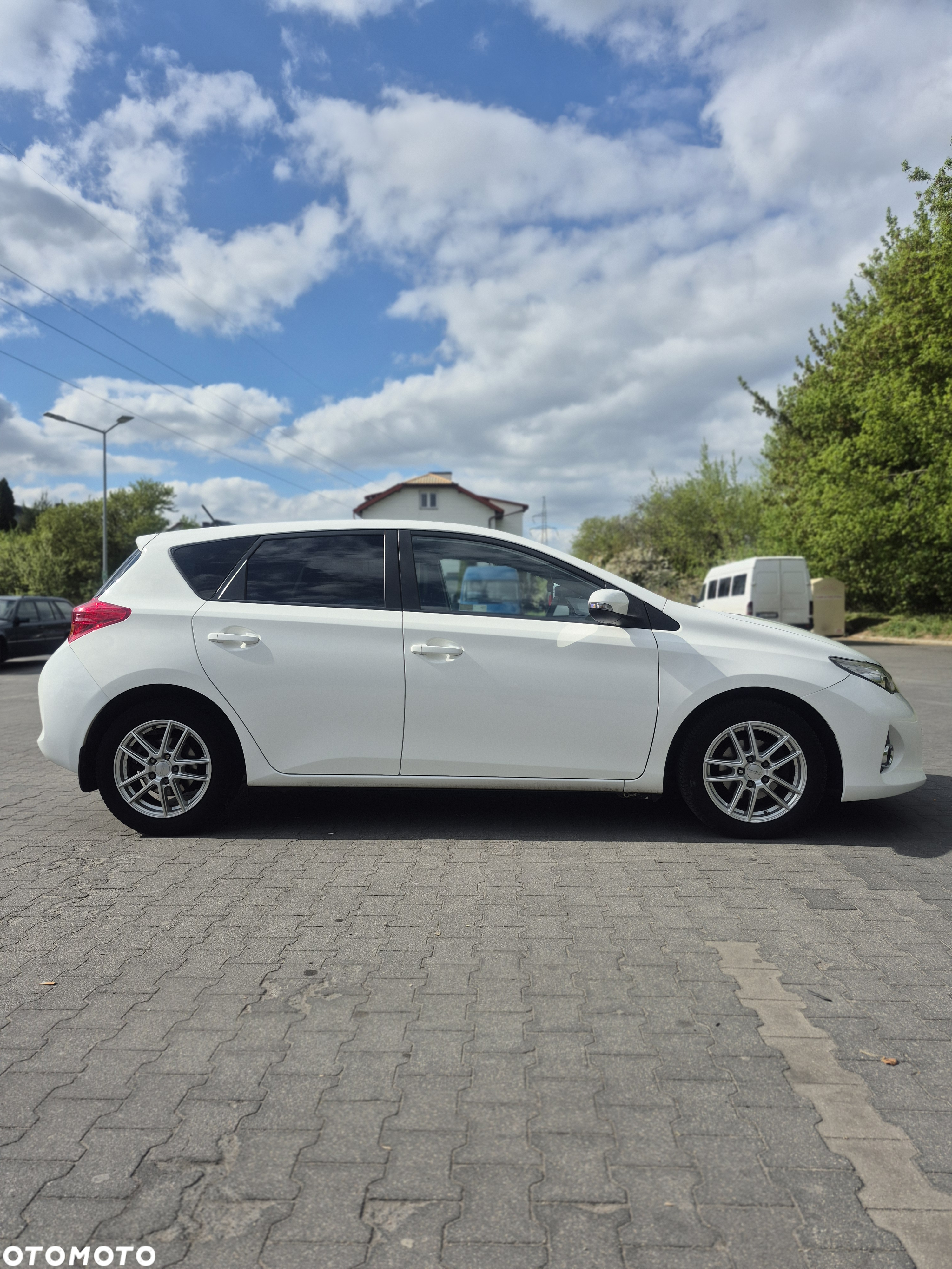 Toyota Auris 1.4 D-4D Premium - 13