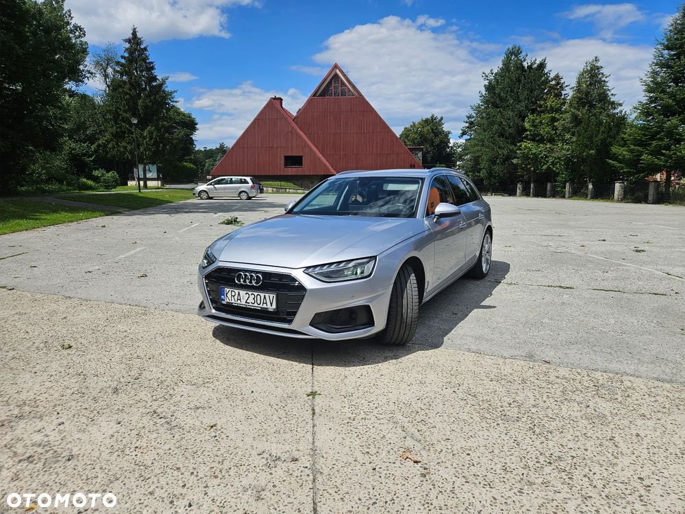 Audi A4 Avant 30 TDI S tronic advanced - 15