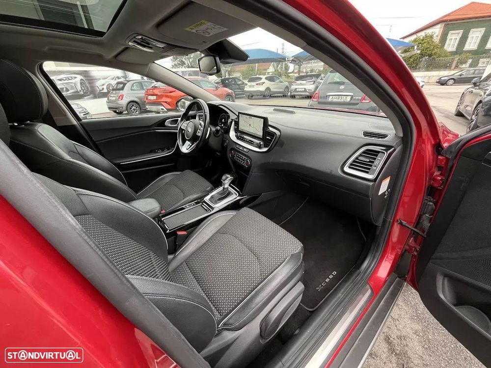 Kia XCeed 1.6 GDi PHEV Drive - 31