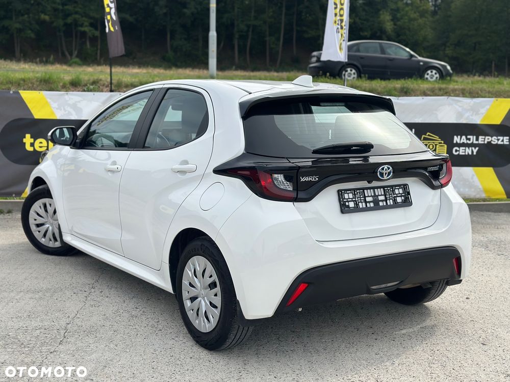 Toyota Yaris - 7