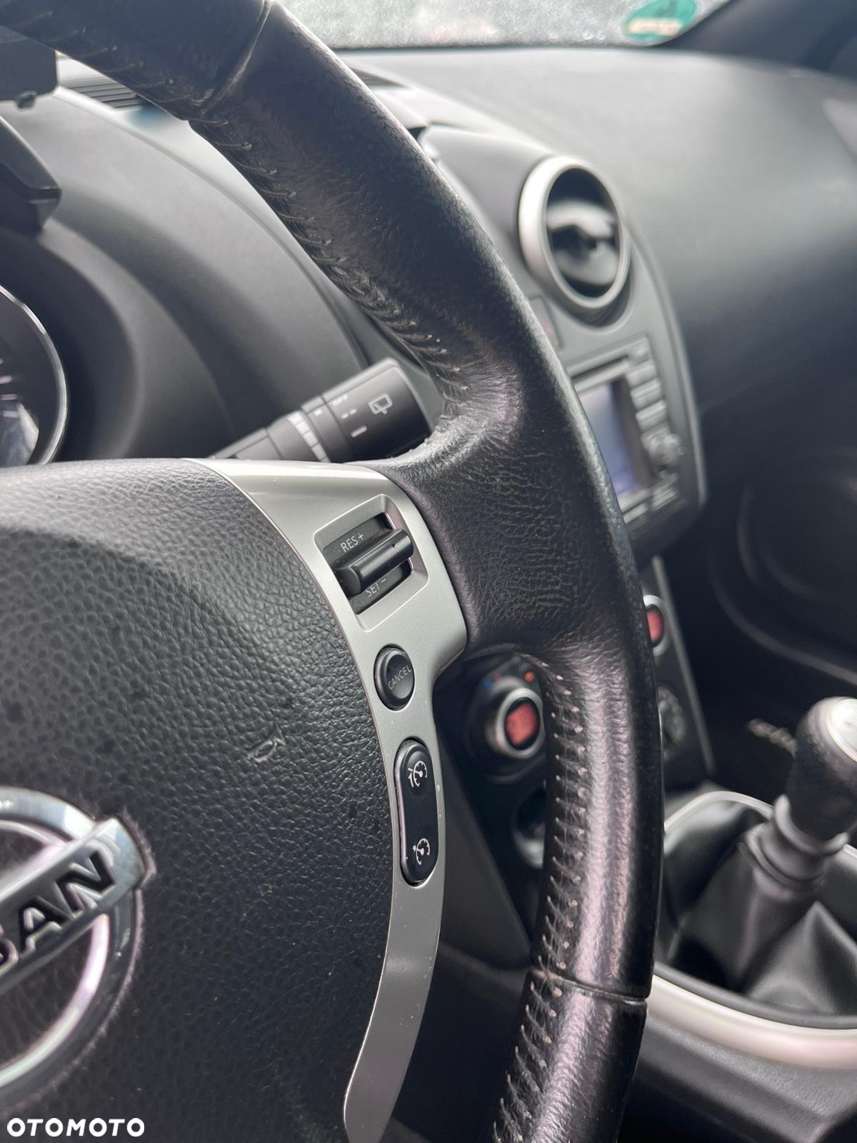 Nissan Qashqai 2.0 dCi Tekna - 16