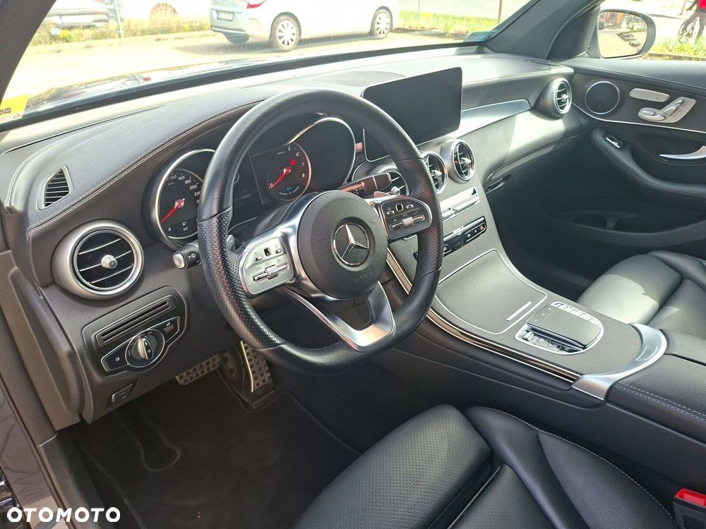 Mercedes-Benz GLC - 9
