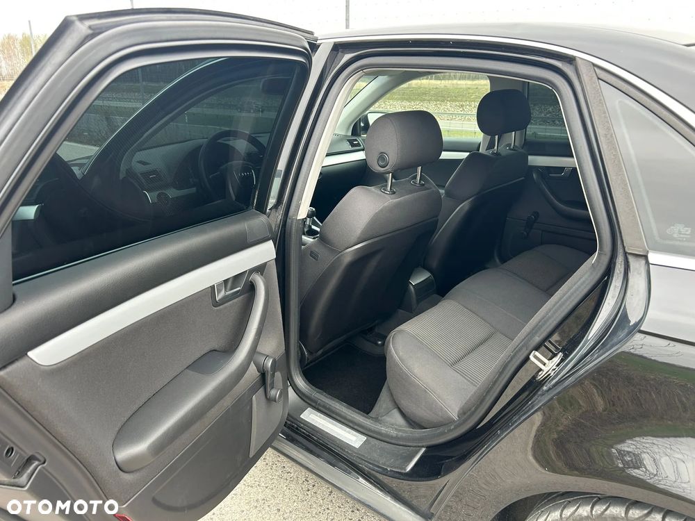 Audi A4 Limousine 1.8 T - 11