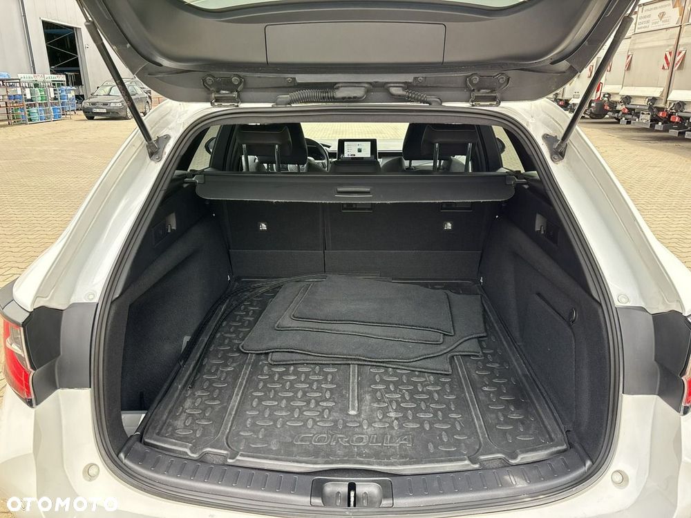 Toyota Corolla 2.0 Hybrid Comfort - 21