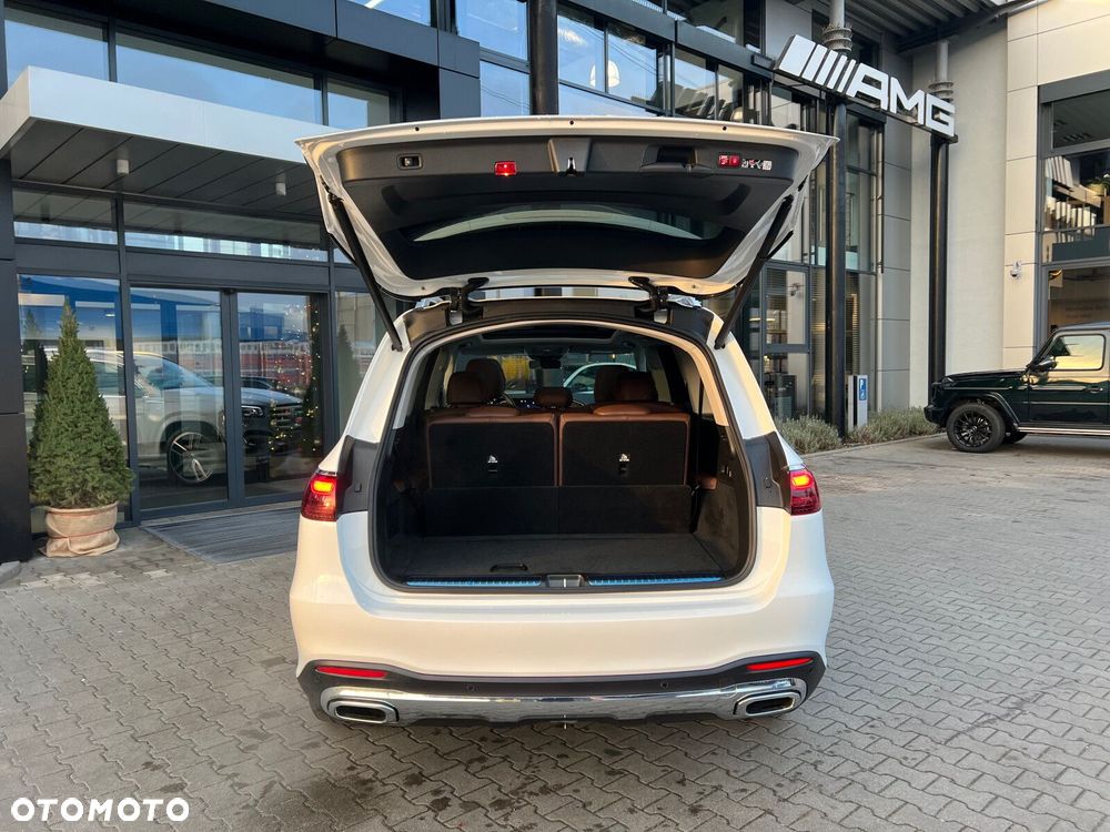 Mercedes-Benz GLS - 25