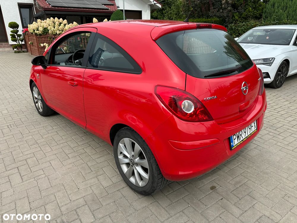 Opel Corsa - 4