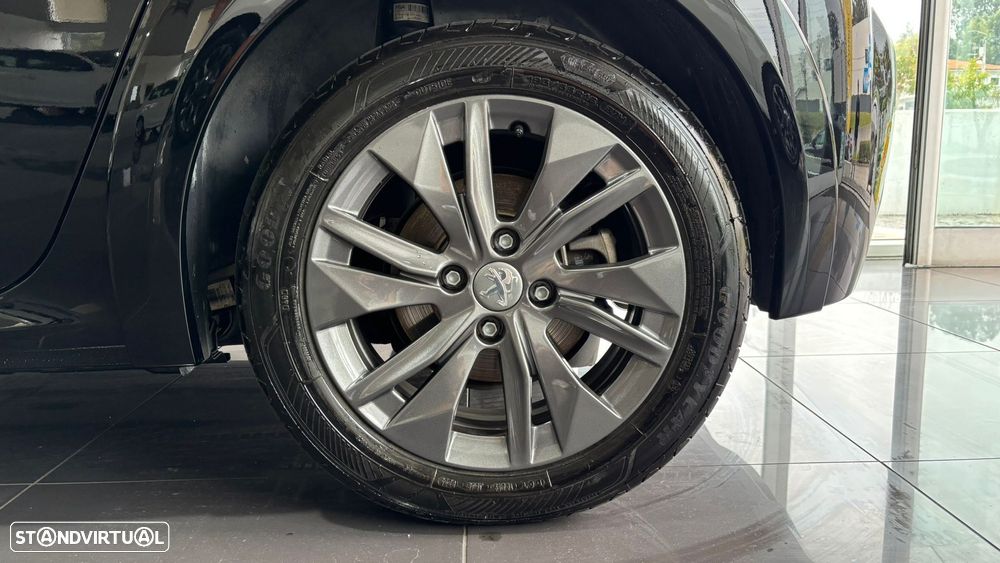 Peugeot e-208 50 kWh Active Pack - 29