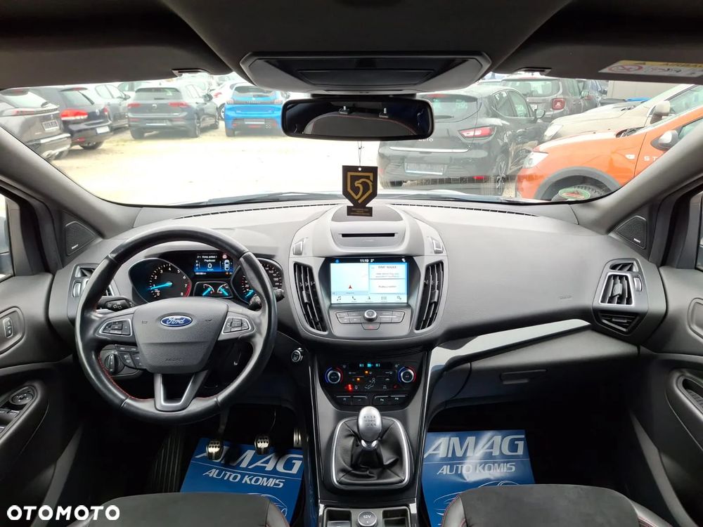 Ford Kuga 1.5 EcoBoost 2x4 ST-Line - 22
