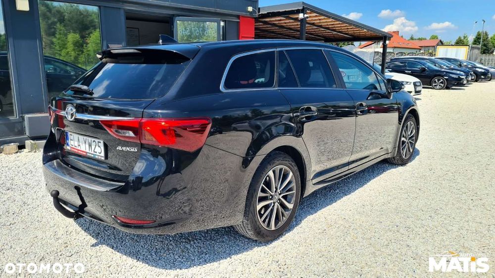 Toyota Avensis - 37