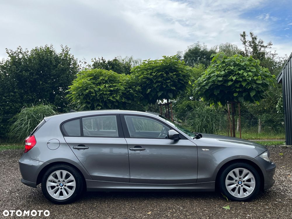 BMW Seria 1 - 15