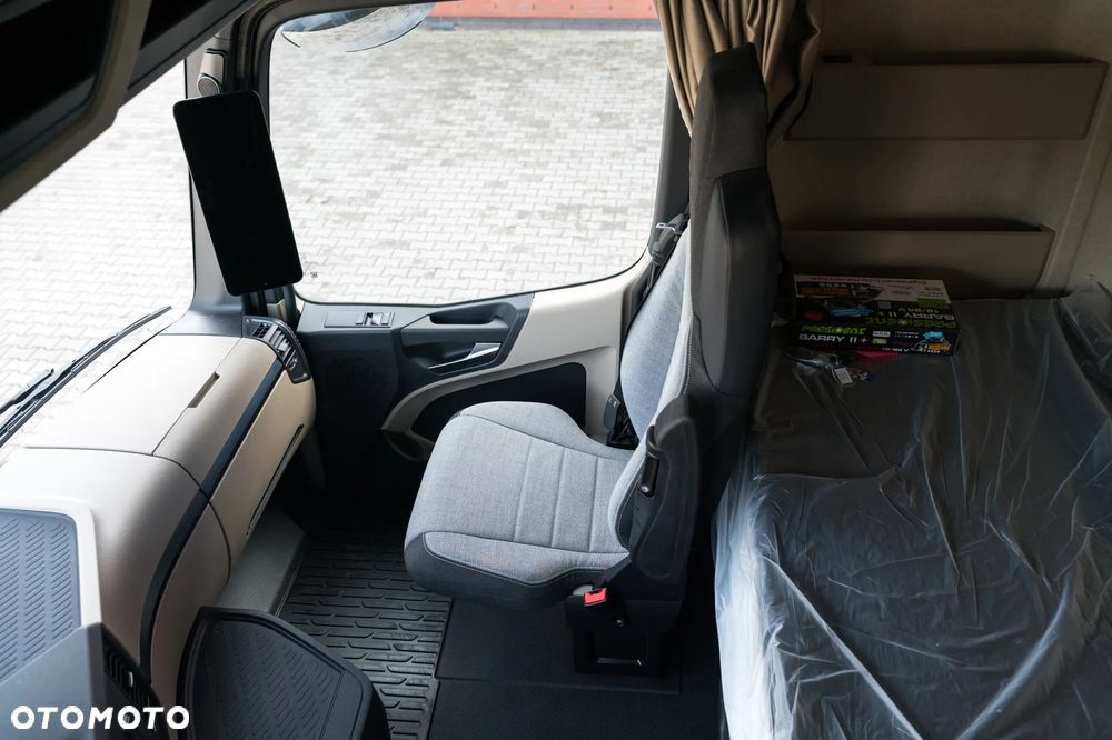 Mercedes-Benz Actros 1845 LS / ProCabin / GigaSpace / Nowy Napęd / 2025 / - 21