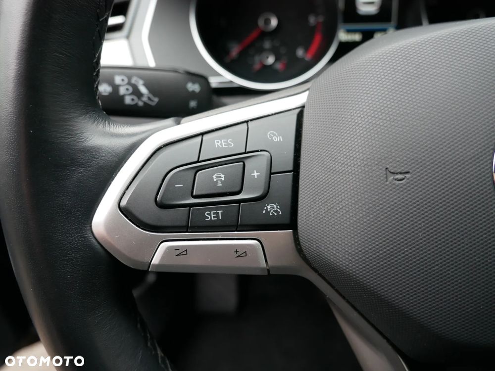 Volkswagen Passat 2.0 TDI EVO Business - 29