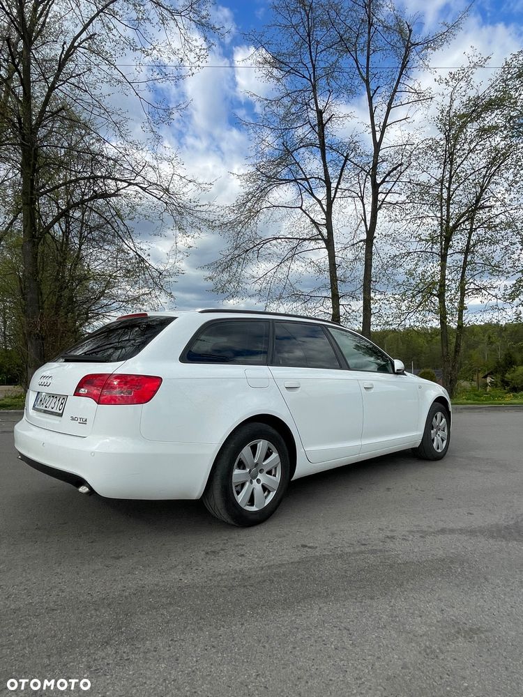 Audi A6 Avant - 4