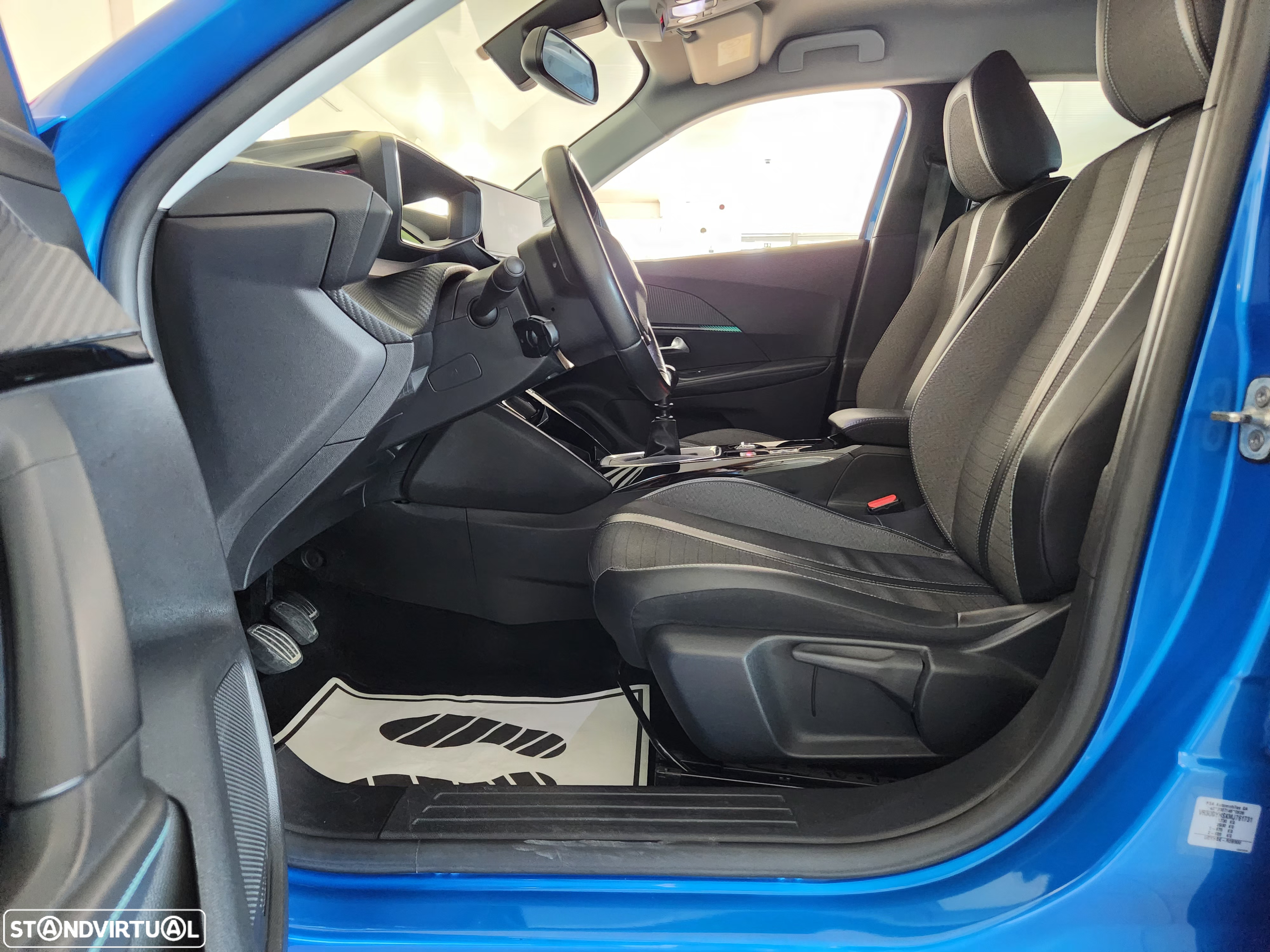 Peugeot 2008 1.5 BlueHDi Allure - 22