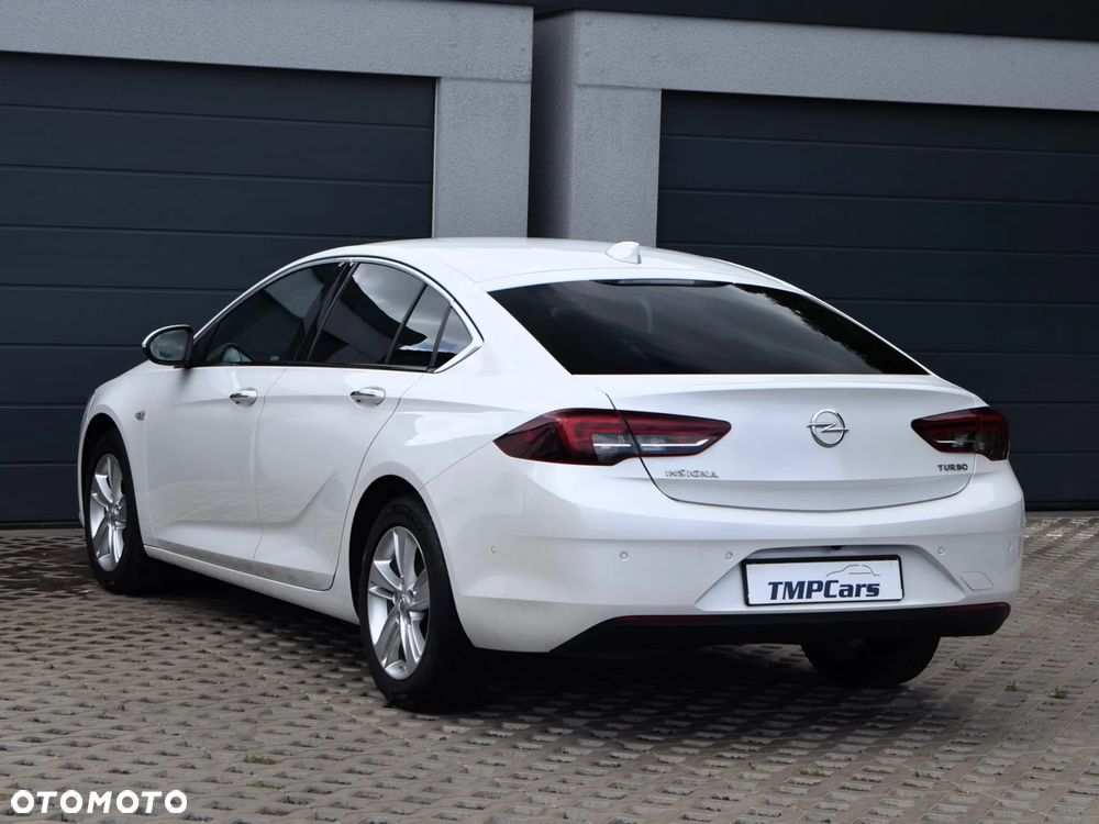 Opel Insignia 1.5 T Elite S&S - 24