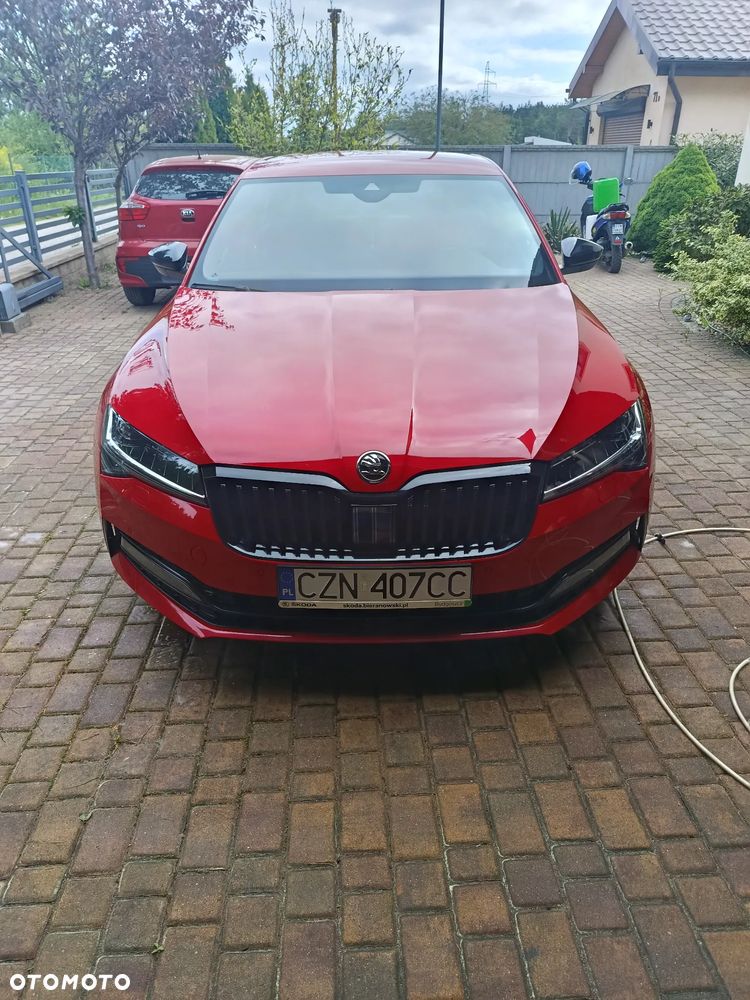 Skoda Superb 2.0 TDI SCR Sportline DSG - 2