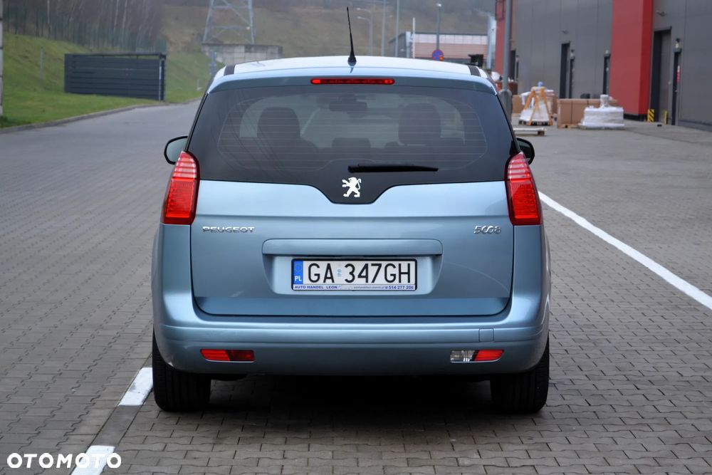 Peugeot 5008 120 VTi Tendance - 32