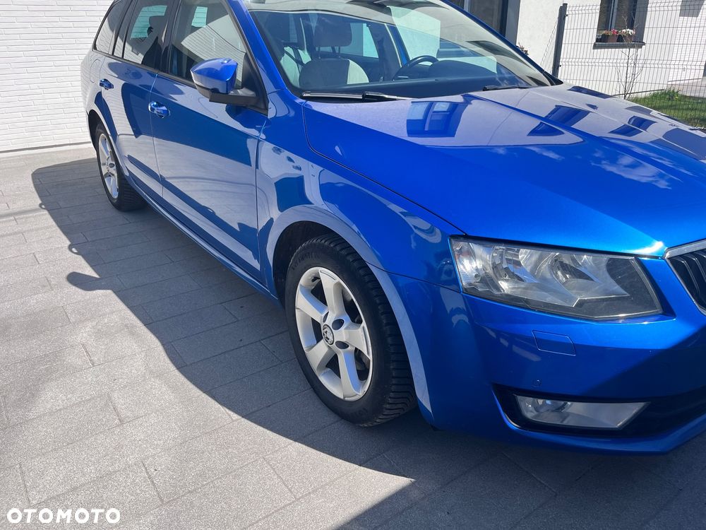 Skoda Octavia 2.0 TDI Style DSG - 16