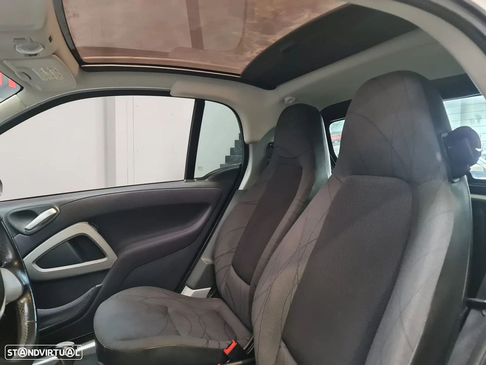 Smart ForTwo Coupé 0.8 cdi Passion 54 Softouch - 10