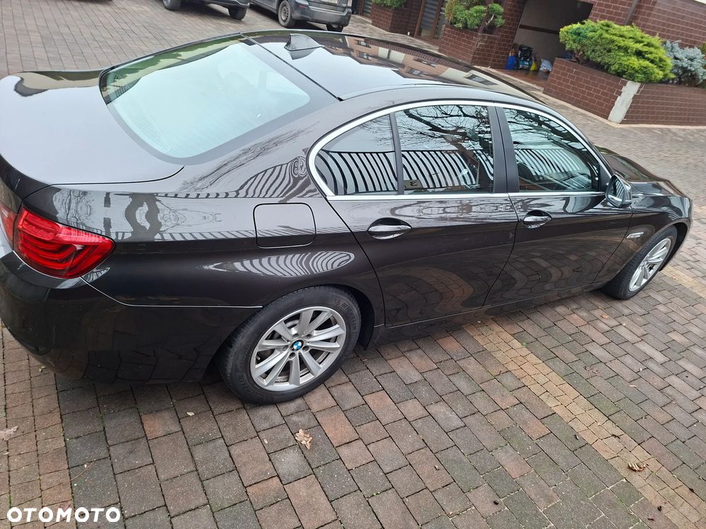 BMW Seria 5 518d - 4