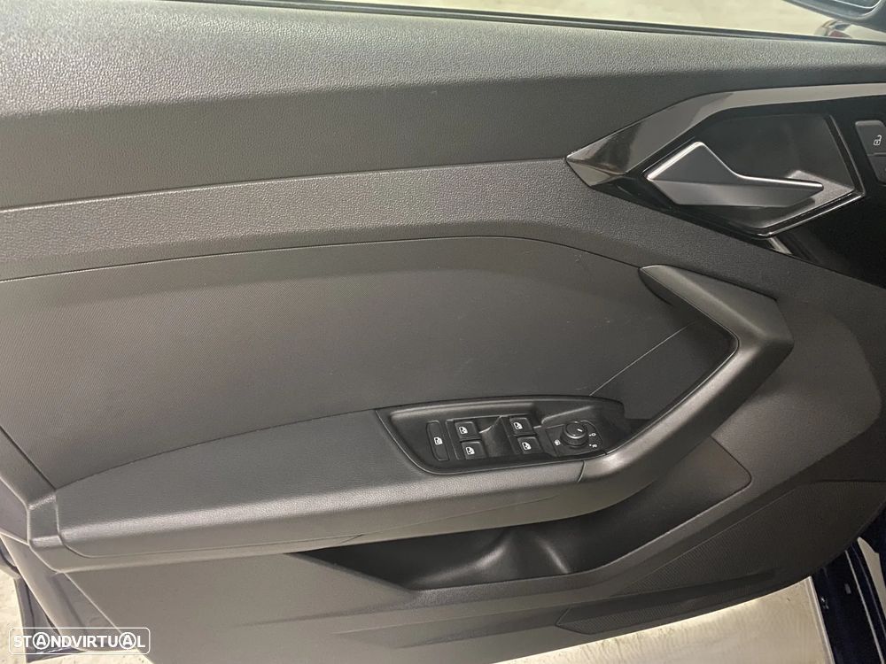 Audi A1 Sportback 25 TFSI - 12