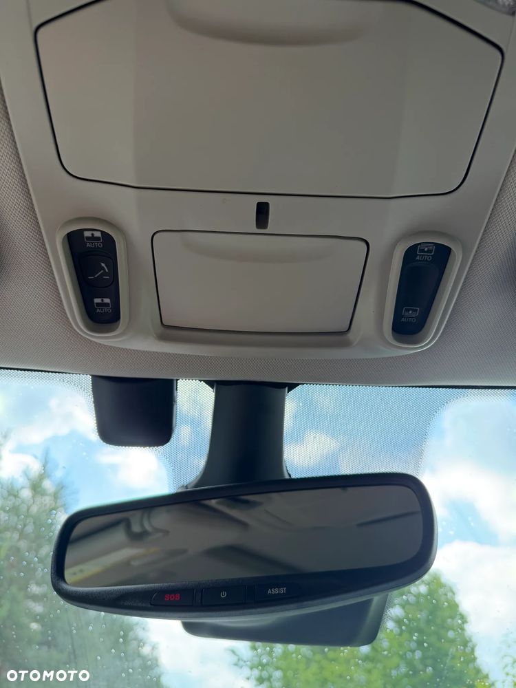 Chrysler Pacifica - 29
