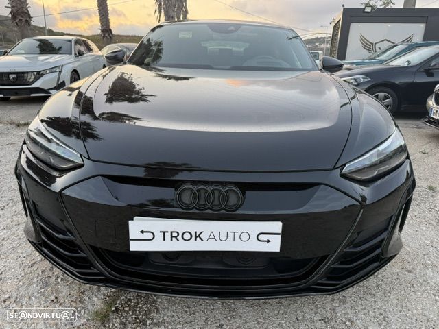 Audi e-tron GT - 4