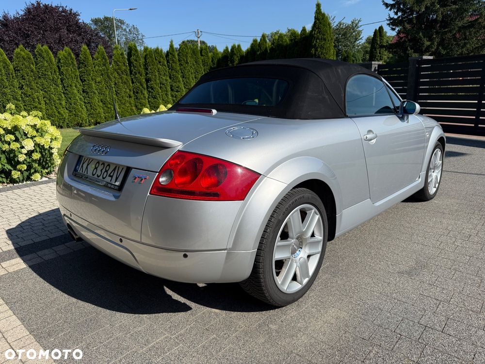 Audi TT Roadster 1.8 T quattro - 13