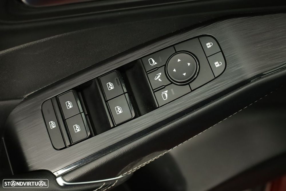 Nissan Qashqai 1.3 DIG-T N-Connecta - 20