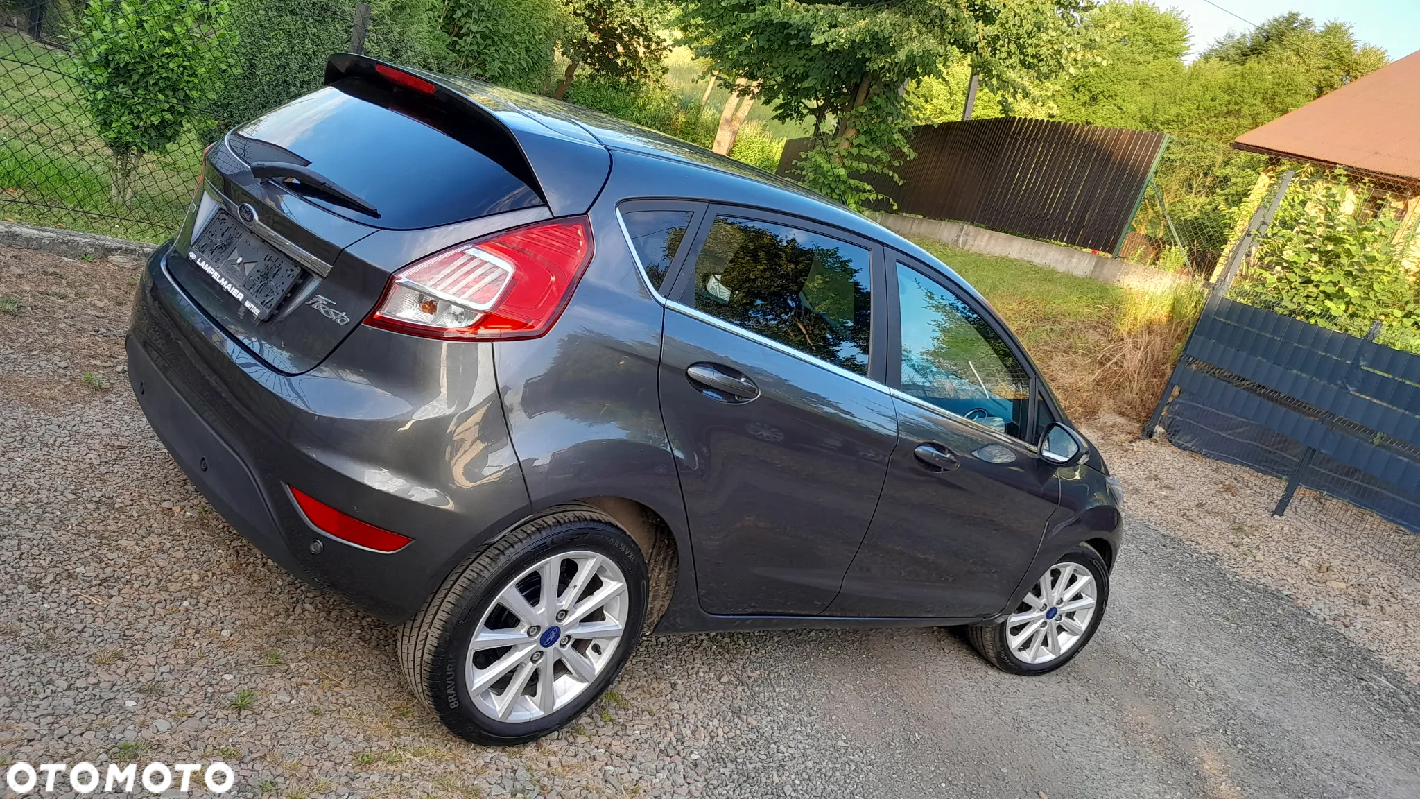 Ford Fiesta - 28